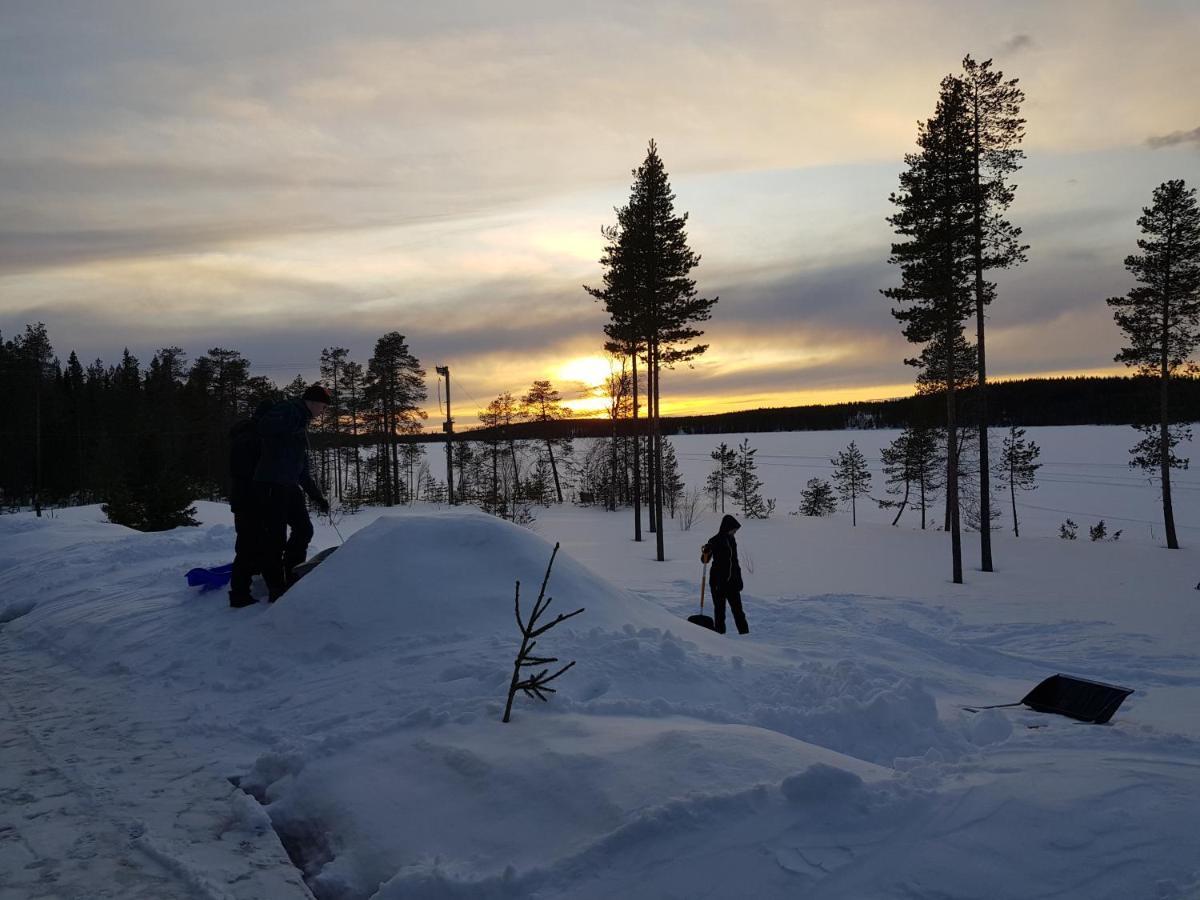 Huvila Eraemaajaerven Rannalla Taivalkoskella Jokijarvi  Exterior photo